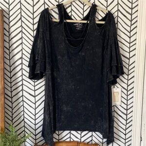 Torrid Super Soft Acid Wash Cold Shoulder 3/4 Bell Sleeve size 0X